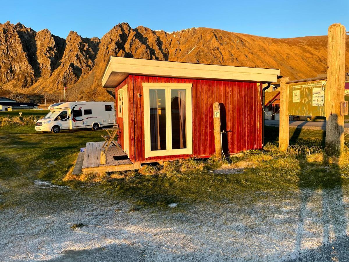 Midnattsol Rom Og Hytter Bleik Exterior photo
